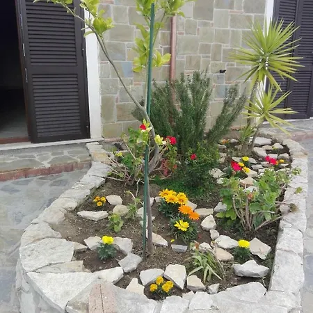 Ester Nocleg ze śniadaniem Castelnuovo Cilento